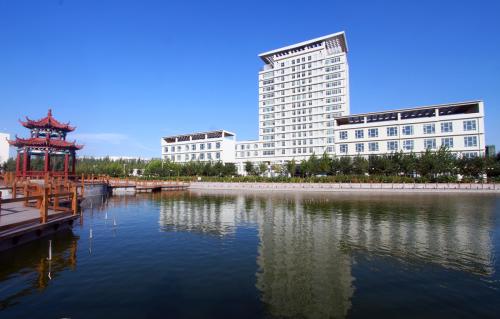 衡水科技工程學(xué)校招生有什么特別限制嗎？