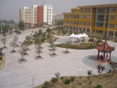 青島求實職業(yè)技術(shù)學(xué)院設(shè)施完善嗎？就業(yè)有保障嗎？